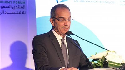 وزير الاتصالات: سعر خدمة الإنترنت في مصر يعتبر من أقل الدول بالوطن العربي (فيديو)