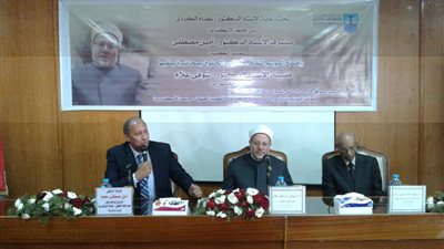 مفتي الجمهورية: تجديد الخطاب الديني بدأ في عهد النبي (صور)