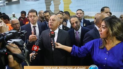 تصريحات مهمة لـ وزير النقل بشأن زيادة سعر تذكرة المترو.. وتعليمات السيسي