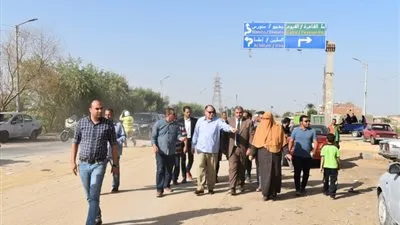 محافظ الفيوم يتفقد أعمال الرصف والنظافة بالشوارع (صور)