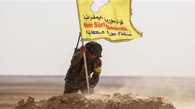 انسحاب الأكراد من جزء على طول الحدود التركية السورية