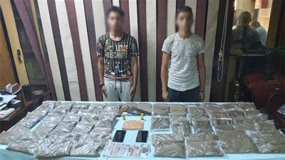 بـ8 كيلو استروكس.. سقوط تاجري 