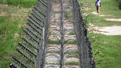 باكستان تدعو المبعوث الهندي لزيارة خط السيطرة