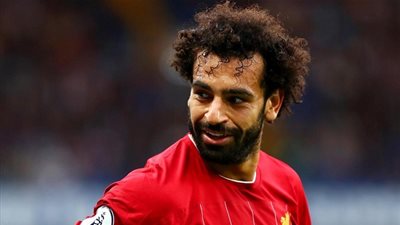 أسطورة إفريقيا: فخور بتواجد محمد صلاح في قائمة الكرة الذهبية