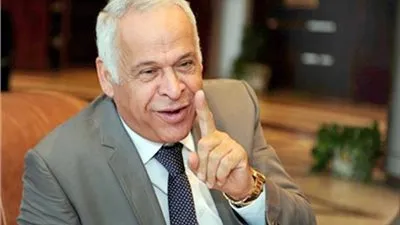 فرج عامر ينتقد الحكومة لتأخرها في الإعلان عن نيتها في تقديم قانون للأحوال الشخصية