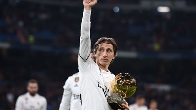 مفاجأة في إختيارات مودريتش للاعبين المرشحين للفوز بالكرة الذهبية