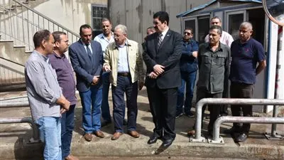 محافظ القليوبية يتابع أعمال شفط تراكمات مياه الأمطار ببنها (صور)