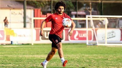 عاجل - محمد محمود يتوجه للمستشفى للاطمئنان على ركبته