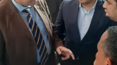 عميد طب بنها يتفقد الخدمات الصحية بالمستشفي الجامعي.. ويستمع لشكاوى المرضى (صور)