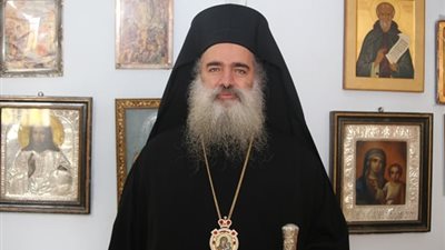 المطران عطا الله حنا يوجه التحية لأبناء الشعب اللبناني المنتفضين ضد الفساد والفقر