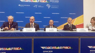   باستثمارات 300 مليون دولار.. توقيع مذكرة لانشاء مشروع مصري روسى في مجال تصنيع الزيوت النباتية    