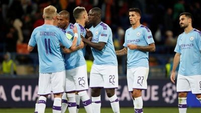 عاجل.. هدف مثير للجدل في مباراة مانشستر سيتي وأستون فيلا