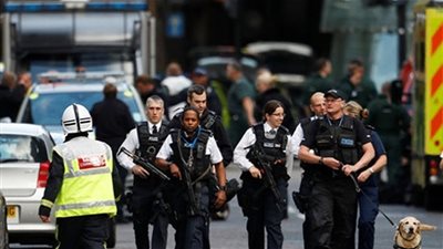 الشرطة البريطانية توجه تهمة القتل لسائق في قضية 