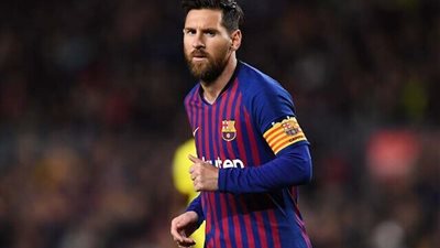 ميسي يوجه رسالة نارية لجميع المدربين