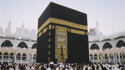 هل تنفذ وزارة السياحة خطتها في تحديد تأشيرات العمرة؟