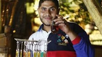 عاجل.. أول إجراء لوزير النقل بعد واقعة شاب القطار ضحية التذكرة