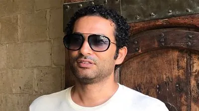 أول ظهور للفنان عمرو سعد بعد انفصاله عن زوجته (صور)