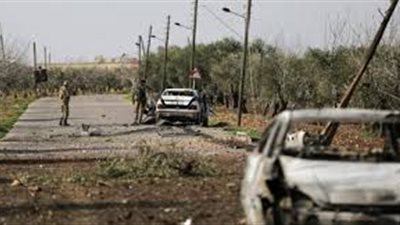 مقتل 8 أشخاص جراء انفجار سيارة بسوريا قرب الحدود التركية