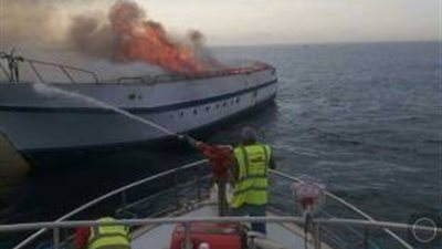 عاجل.. نجاة 18 سائحا وطاقم مركب من كارثة محققة بمرسى علم 