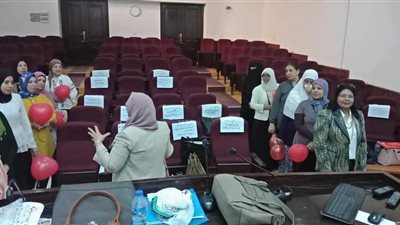 انتهاء الدورة التدريبية لحملات التوعية لتعزيز المشاركة في حملة دعم صحة المرأة بالسويس (صور)