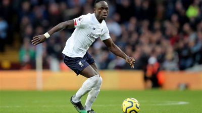 جوارديولا مهاجمًا ماني: سنرى قدرته على الغطس في الأنفيلد