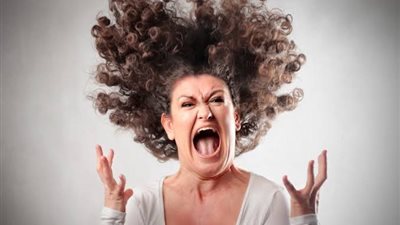 3 أسباب تحولك إلى أم غاضبة.. تعرفي عليها