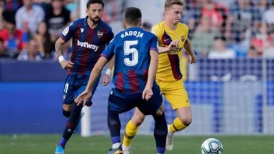 عاجل - أول تعليق من بوسكيتس عقب خسارة برشلونة أمام ليفانتي