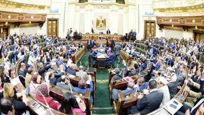 عاجل.. قرار جديد من البرلمان بشأن مرتبات الموظفين