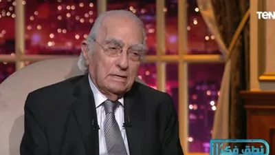 مراد وهبة: الخلافة الإسلامية تعني أن من يحكم يمثل الله على الأرض (فيديو)