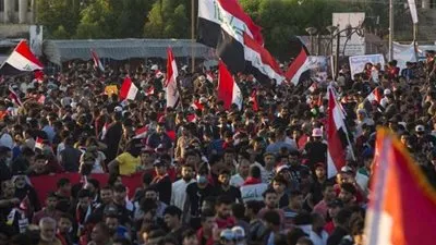 عاجل.. إغلاق جسر الأحرار وسط بغداد بالحواجز الإسمنتية