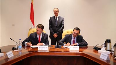 باستثمارات مليار جنيه.. فودافون العالمية تستحوذ على فودافون مصر للخدمات الدولية 