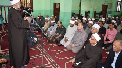 محافظ الفيوم يشهد الندوة الدينية لذكري المولد النبوي الشريف (فيديو وصور)