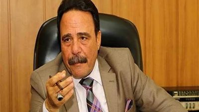 رئيس اتحاد العمال: لا مكان لمتكاسلين بيننا