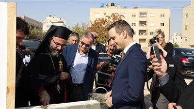 وضع حجر أساس لكنيسة جديدة للروم الكاثوليك بالمدينة الرياضية بالأردن