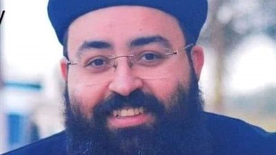 القس جوناثان رفعت عن الفنان هيثم زكى: 