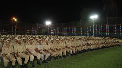 أمن قنا يحتفل بذكرى المولد النبوي الشريف (صور)