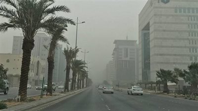 مدني الرياض تحذر المواطنين من تقلب الأجواء المناخية