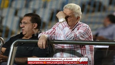 شاهد.. لحظة وصول مرتضى منصور وصلاح عبد الله ودينا وأحمد آدم عزاء هيثم أحمد زكي (فيديو)