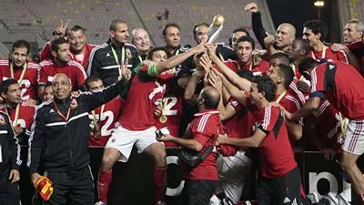 زي النهاردة.. الأهلي يصعق أورلاندو بيراتس ويتوج بآخر ألقابه في دوري أبطال إفريقيا (فيديو)