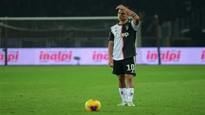 ديبالا يسجل هدفا عالميا ليوفنتوس في شباك ميلان (فيديو)