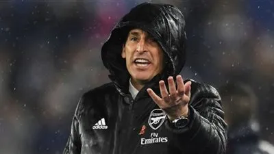 أرسنال يستفز جماهيره ويكتفي بتحذير أوناي إيمري