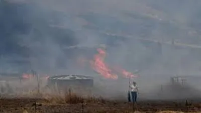 رجال الإطفاء يكافحون الحرائق الكارثية في أستراليا