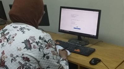 إجراء اختبارات أعمال السنة إلكترونيا بكلية الحاسبات والمعلومات بجامعة المنصورة