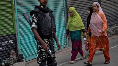 مسؤول: اليابان تبحث قضية كشمير باهتمام وتأمل في حل سلمي