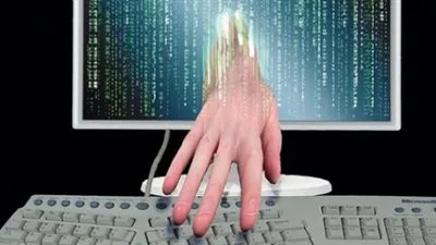 بعد انتشار كوارث تسريبات الهواتف المحمولة والكمبيوتر.. كيف تحمى جهازك من القرصنة؟