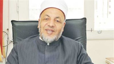 البحوث الإسلامية: الإنسان يسمع صوت يقول له ارمي نفسك من البرج أو تحت المترو