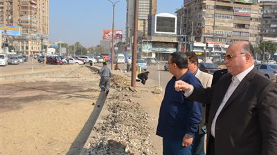 محافظ القاهرة يتفقد أعمال تطوير ميدان روكسي