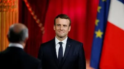 الرئيس الفرنسي: الجيش يواصل عملياته ضد المتشددين الإسلاميين