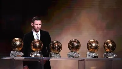 هل يقرب تصريح ميسي نجم ليفربول من ارتداء قميص برشلونة؟