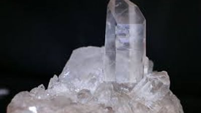 ضبط شخصان بحوزتهم 6 طن من أحجار الكوارتز خلال كمين أمني جنوب مرسى علم 